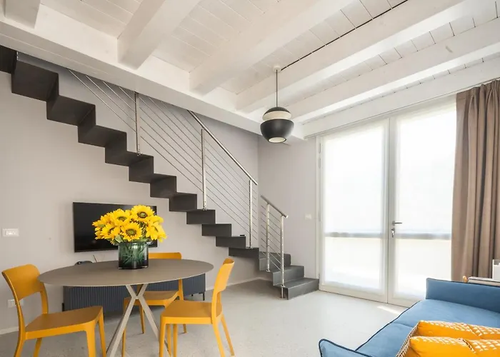 Fondamenta De La Sensa Garden Loft R&r